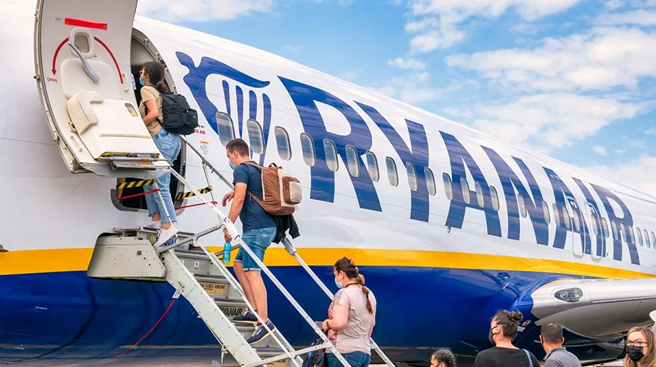 Volo Ryanair Trapani-Roma in ritardo: disagi per i passeggeri e diritto al risarcimento 