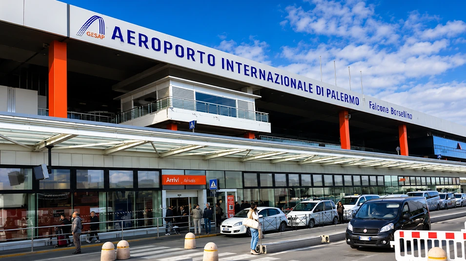 Wizz Air cancella il volo Palermo-Torino: caos in aeroporto e corsa ai rimborsi 